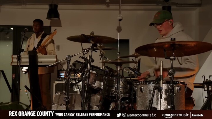 Rex Orange County. my favorite music video make my day fully