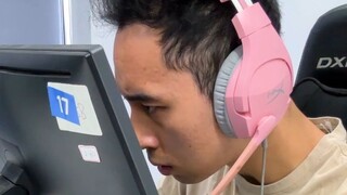 Status postur duduk pemain