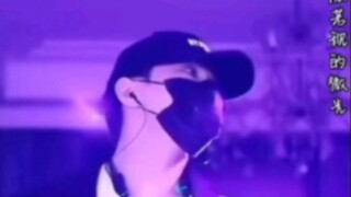 【وو تشو يي】 بروز الرجل وانحناءه الخلفي أكثر فتكًا!!