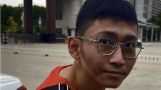一句明年见，破防了