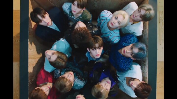 好想让全世界知道五年前的正规三预告是神。