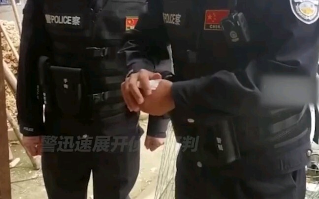 Late-night chicken thief brazenly leaves a taunting note after stealing.