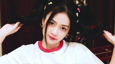 Bai Lu: Am I a person who bullies the weak and fears the strong? Well, I am!