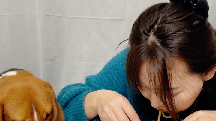 هذا الفيديو للتسلية فقط، يُرجى عدم التقليد ولا يتضمن أي توجيه سلبي.