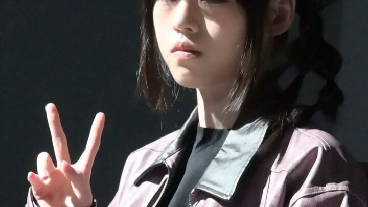 [WBG Behind the Scenes] Tao Says Goodnight While Kangaroo-Shaking at the Venue