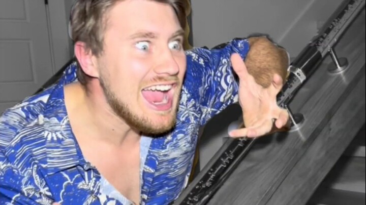 วิดีโอแนะนำการปรากฏตัวของพี่น้อง 2 โดย the.johnsonbrothers