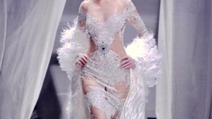 The fishtail skirt that can best show the curves of the body, it looks good but is not easy to wear,