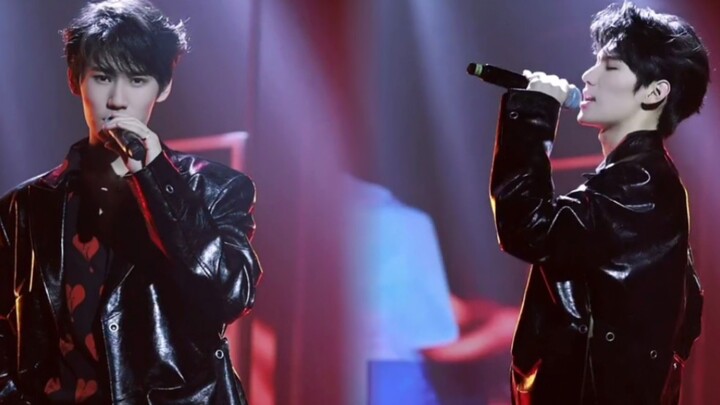 Đội thiếu niên thời đại, đoàn thể thao tập thể của Trương Tuấn Thời Đại hợp thể, một buổi "rèn luyện