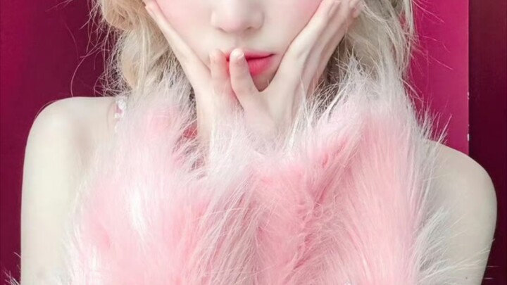 The thief has a super cheap vibe vs. the apocalypse has an amazing artistic flair—MV production qual