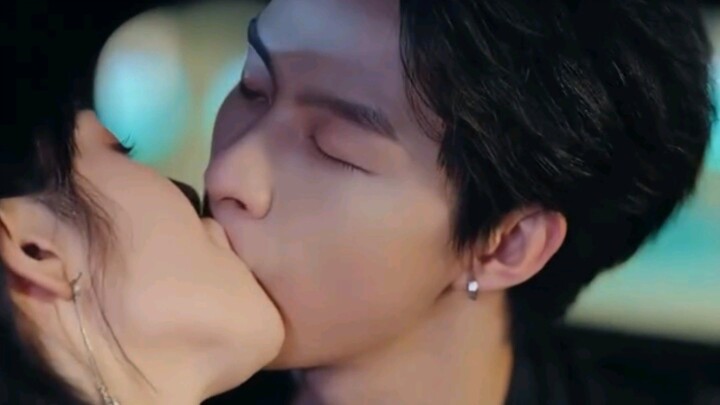 18+ Feisty younger lover