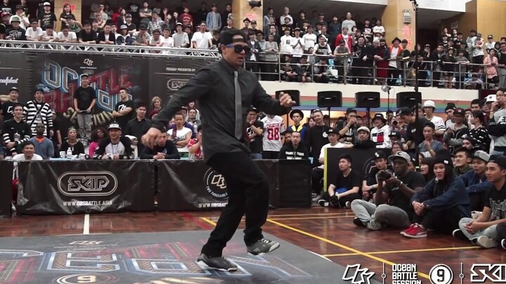 โชว์กรรมการป็อปปิ้งจอห์น สุดเจ๋ง