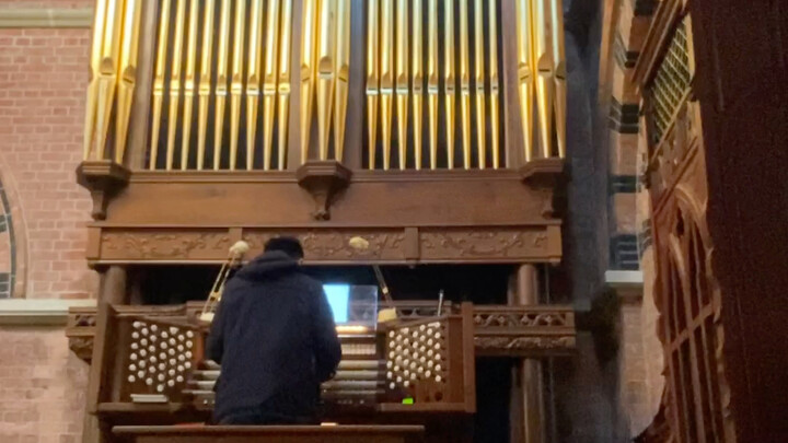 What would it feel like to play “The Cruel Angel’s Thesis” on a church organ?