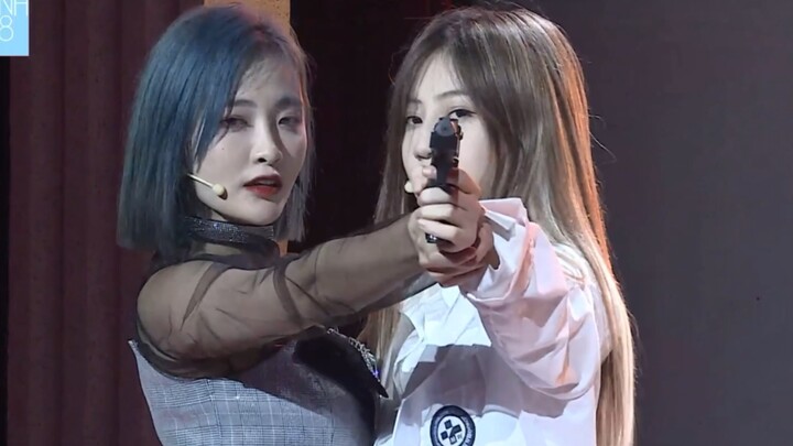 Yuan Yiqi and Li Jiaen are dancing to "Look Out"! I absolutely love this duo!