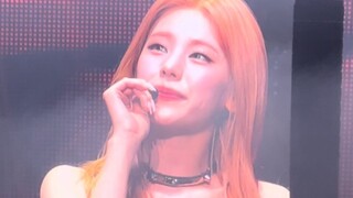 [Hwang Gyuri] Concert solo performance of "Crown on my head" stage!