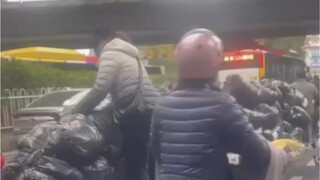 Guangzhou electric scooters are everywhere—there's only one lane left for motorized vehicles, and ev