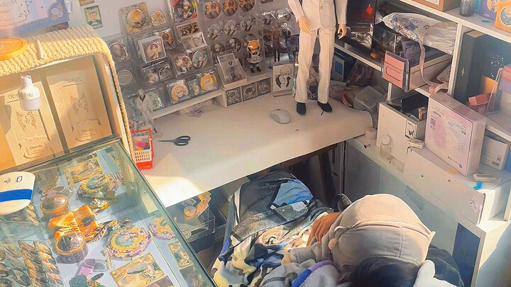 Cuộc sống của một otaku cũng có ánh nắng