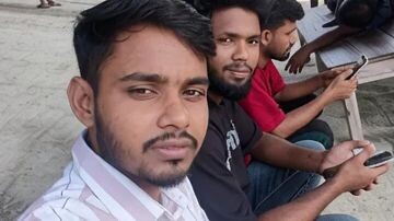 নিজের কলিজাটা ও দিয়ে দিতাম কখনো দ্বিতীয় বার চিন্তা করি নাই  কিন্তু দিনশেষে যাদের জন্য সর্বোচ্চ দিয়