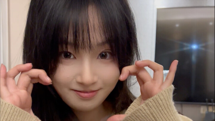 Bu, tahun ini aku bertemu seorang gadis yang benar-benar peduli dan menyayangiku.