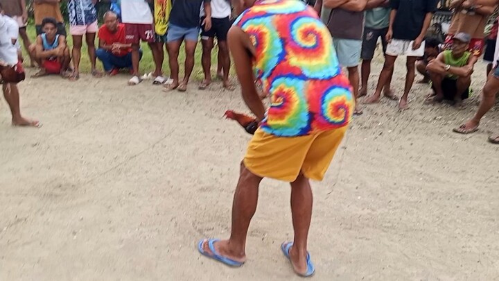 tari sa gilid2x Muna tayo guys... dalawang koyme nag agawan 😂😂😂