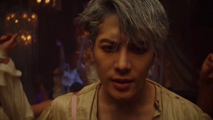 Apocalyptic Carnival! Jackson Wang’s Latest MV “BLOW” Blasts Off with Overwhelming Impact!