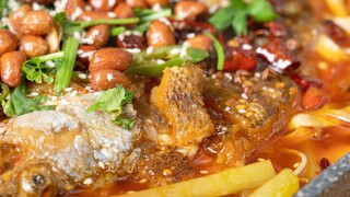 ทำปลาเผาหม่าล่าด้วยกระทะแบน! ไม่คิดเลยว่าจะอร่อยขนาดนี้ เนื้อกรอบนอกนุ่มใน กระดูกปลาก็ต้องดูดอยู่ครึ