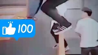 Dikirain kakinya sakit