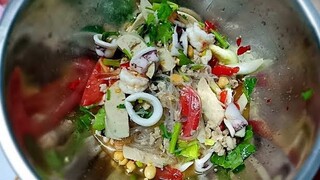 ยำวุ้นเส้นทะเลรวม สูตรน้ำยำเข้มข้น สูตรเก่าสูตรเดิม สาวโรงงาน พาแซ่บจ้า