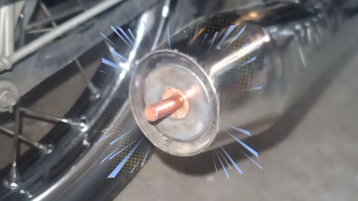 bullet type muffler w/ whistle