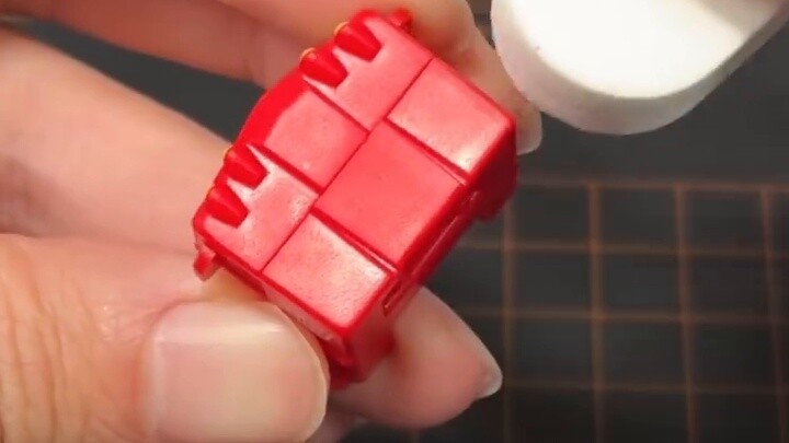 Cảm giác khi sơn xe Star Edition Optimus Prime thành phiên bản gương như thế nào?