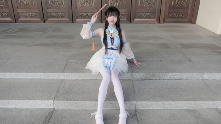 Ribuan lampu✿ menari dengan anggur dan lengan baju bening