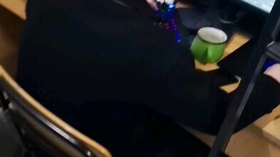 当室友玩apex排到凑阿库娅