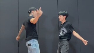 【بارك جونغ سونغ】الحلم المشترك بين بدايتي مع موجة الكيبوب وفريقي الحالي