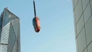 What is it like to bungee jump from a car?