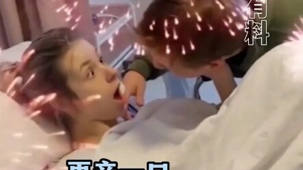 Her surprised expression is so cute!!!