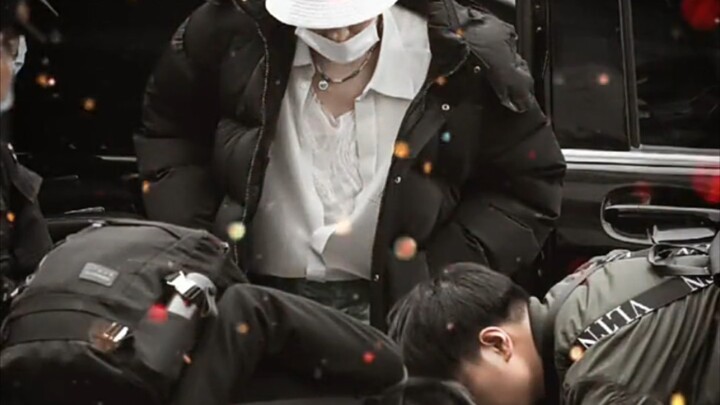 [Zhang Yixing] This is how a divine photo is born!!
