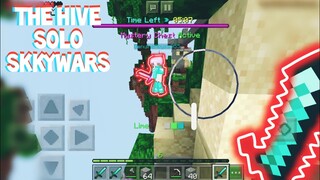 Skywars[SOLO] The Hive//MCPE Victory|Gameplay|Trying Touch control again|