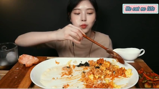 Cơm kim chi thịt hộp sốt kem phô mai với thịt xông khói phần 6 #anngonmoingay