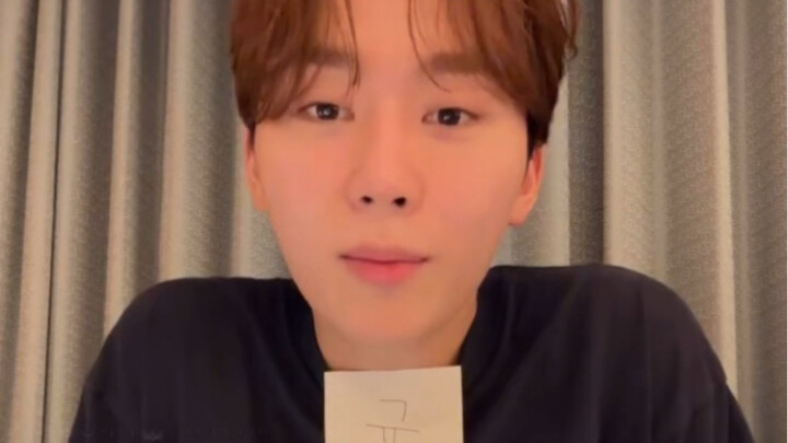 Thắng Khoan đã hát hit To.X và INVU của Taeyeon!!!