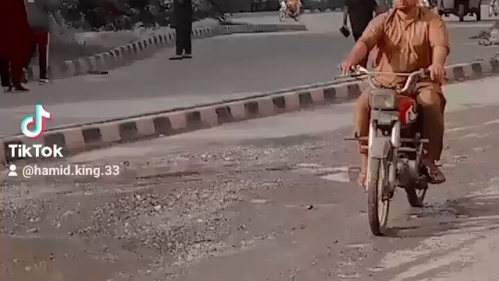 chalan se bachne ka tarika 🤣🤣😂🤣 funny video 🤣🤣 name Hamid Ali 🥰🥰