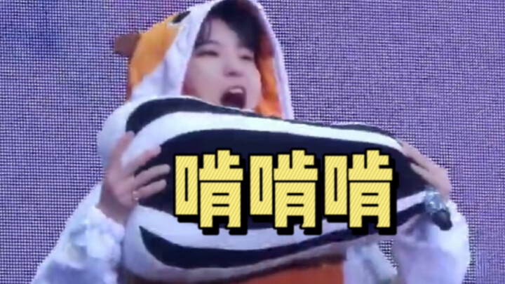 เนื้อเพลง) ถึงกับ崩溃แล้ว ไม่เคยเห็นใครน่ารักขนาดนี้มาก่อน ฮือๆๆๆ เกาะครา ฮามุทาโร่ ชุ่นชุ่น
