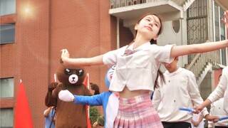 The female high school students from Sheniu danced "Love You" at the school sports meet so sweetly!