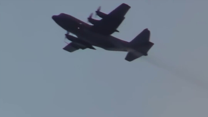 การจัดวางอาวุธของเรือปืนทางอากาศ AC-130