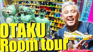 【Room Tour in Tokyo】Kicks OTAKU’s room and Hotdog shop