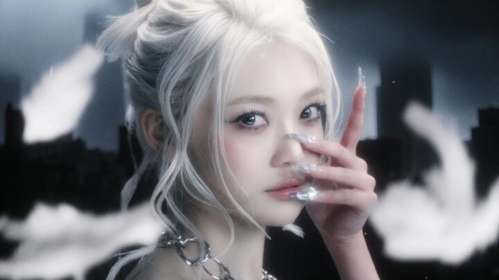 EVERGLOW's latest comeback track CODE MV released