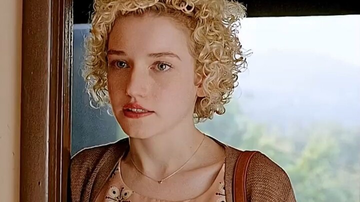 A teenage girl seeks help from her grandmother after an unexpected pregnancy.