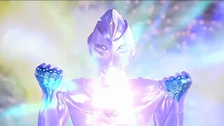 Quá trình chuyển đổi hình dạng của Heisei Ultraman cực kỳ mượt mà, và Tiga thậm chí còn mượt mà hơn!