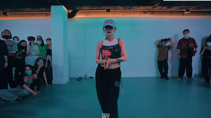 【Feedback】Cheshir ท่าเต้น Malamente ที่ผสมผสานองค์ประกอบฟลาเมงโกอย่างยอดเยี่ยม