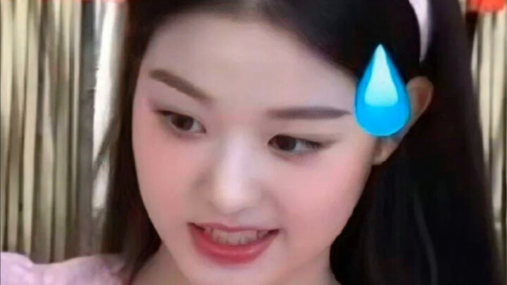 Gadis kece, tapi gila karena nggak bisa lulus kuliah tahun keempat