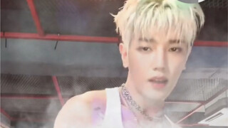 Thả thính fan thì có gì sai