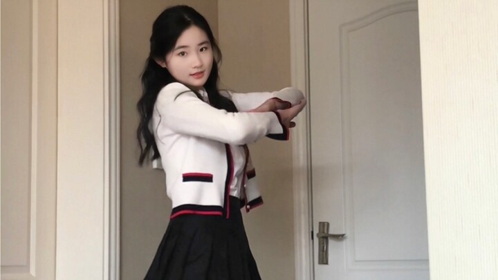 14-year-old dance cover of I cant stop me｜Momo is my god!